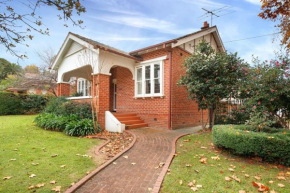 Step Back in Time on Dean, Albury